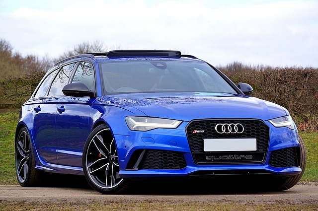 modré Audi.jpg